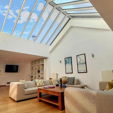 Down Town Spacious Duplex With Private Parking & Game Room Brussels Exterior photo