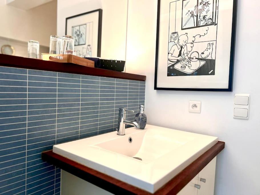 Down Town Spacious Duplex With Private Parking & Game Room Brussels Exterior photo